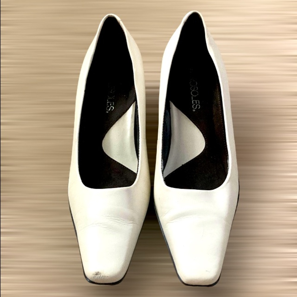 Aerosoles Sleeker Kitten Heel Pumps Sz 6.5